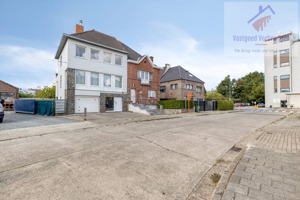 Huis te  koop in Aalst 9300 335000.00€ 4 slaapkamers 212.00m² - Zoekertje 574401