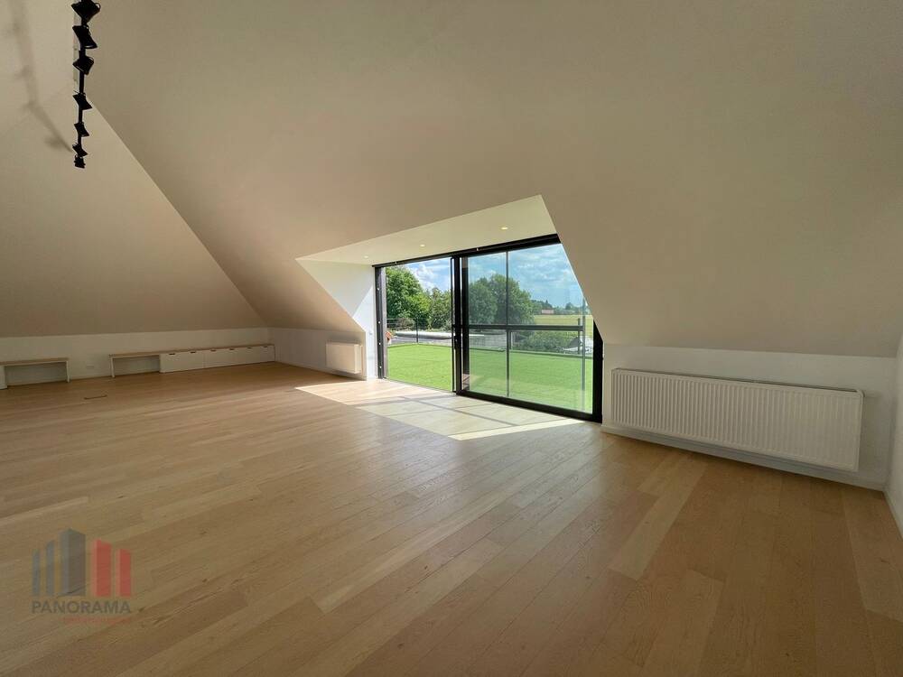 Handelszaak te huur in Deinze 9800 2000.00€ slaapkamers 320.00m² - Zoekertje 574447
