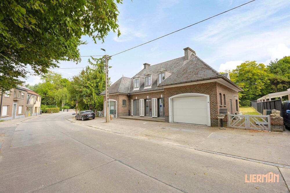 Huis te  koop in Aalst 9300 499000.00€ 3 slaapkamers 240.00m² - Zoekertje 574495