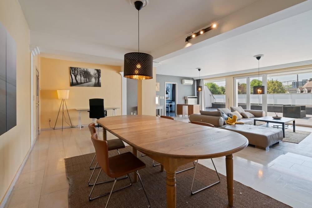 Appartement te koop in Gentbrugge 9050 385000.00€ 2 slaapkamers 161.00m² - Zoekertje 575950