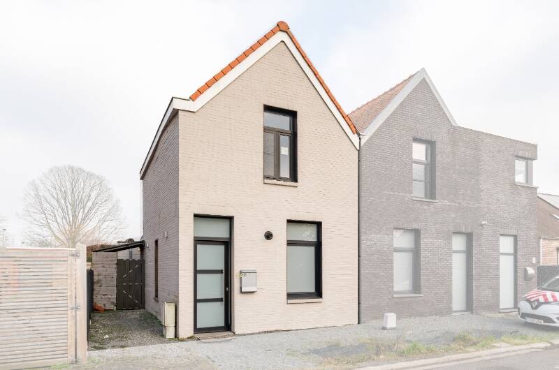 Huis te koop in Lokeren 9160 255000.00€ 2 slaapkamers m² - Zoekertje 575446