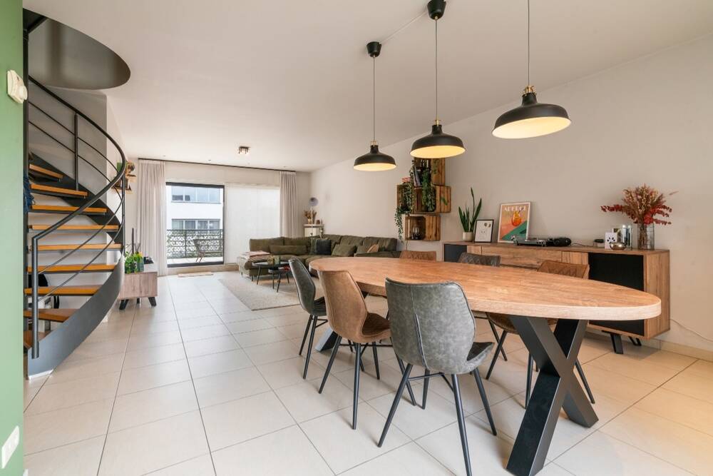 Appartement te koop in Sint-Niklaas 9100 285000.00€ 3 slaapkamers 147.00m² - Zoekertje 575958