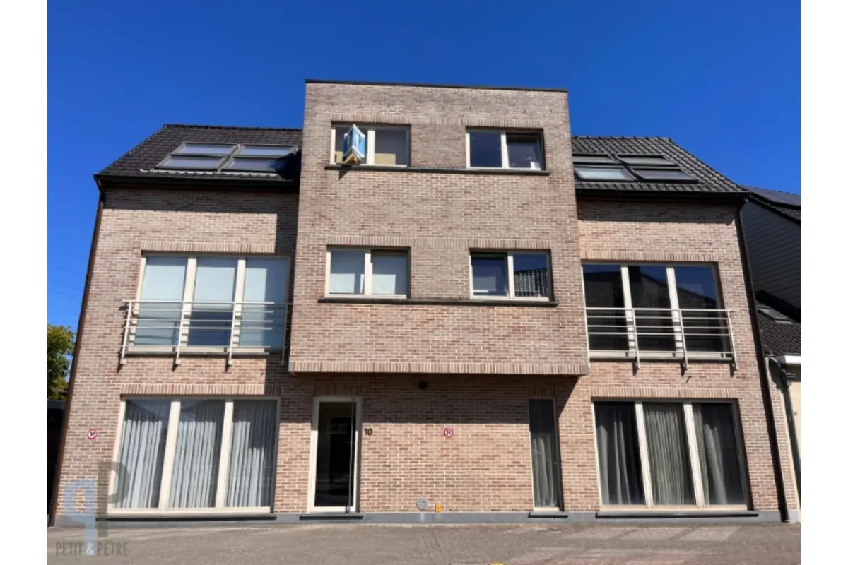 Appartement te  huur in Zottegem 9620 790.00€ 2 slaapkamers 82.00m² - Zoekertje 575519