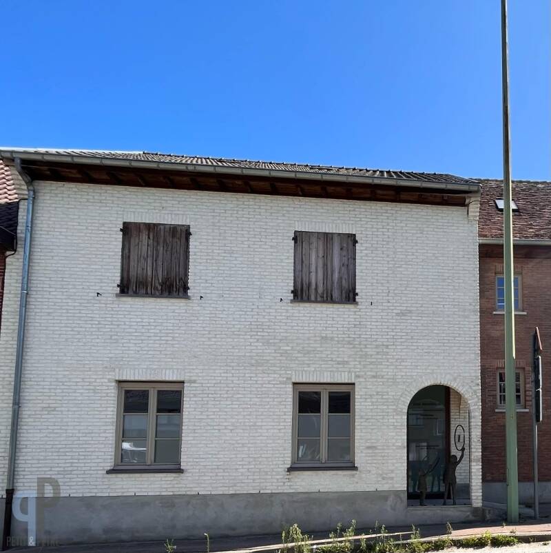 Handelszaak te in Zottegem 9620 850.00€ slaapkamers 129.00m² - Zoekertje 575518