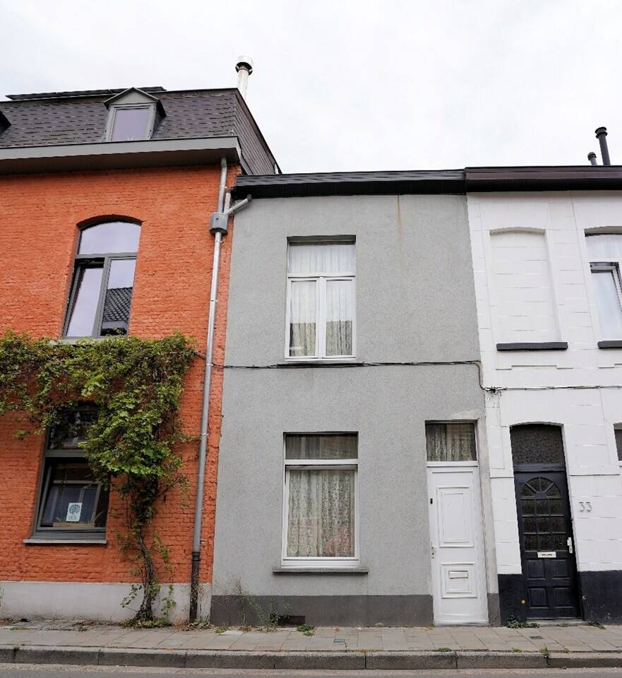 Huis te koop in Sint-Amandsberg 9040 285000.00€ 3 slaapkamers 110.00m² - Zoekertje 576248