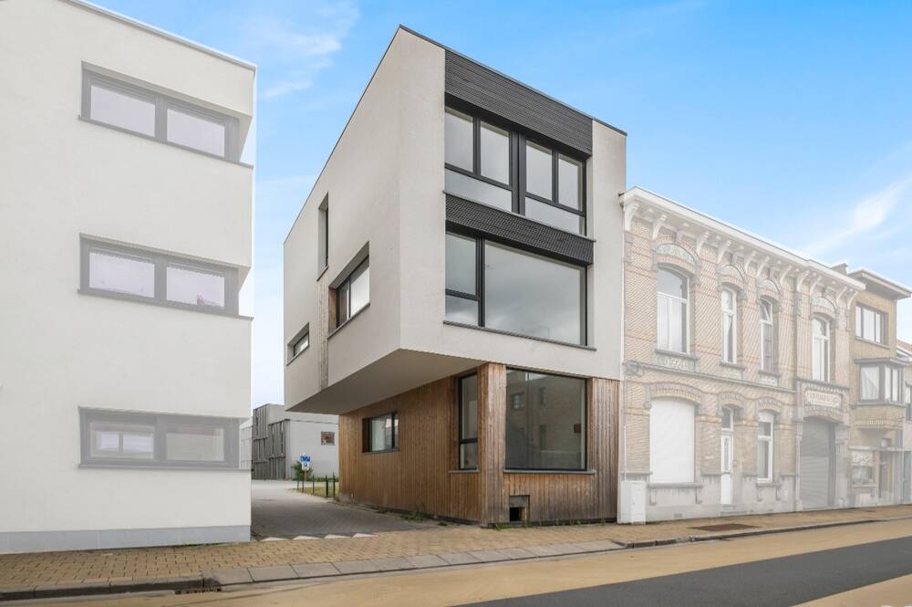 Huis te koop in Sint-Niklaas 9100 365000.00€ 3 slaapkamers 156.00m² - Zoekertje 575967