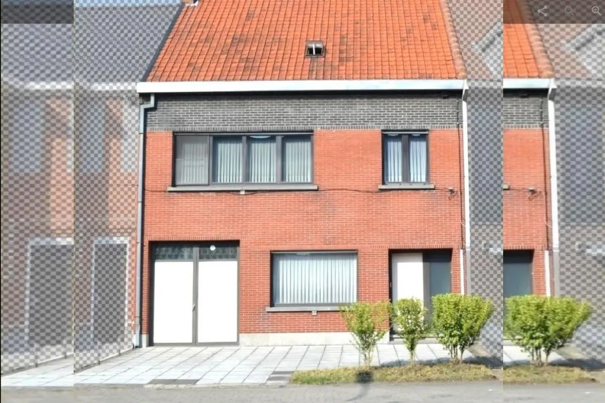 Huis te  koop in Zelzate 9060 293000.00€ 4 slaapkamers 245.00m² - Zoekertje 576863