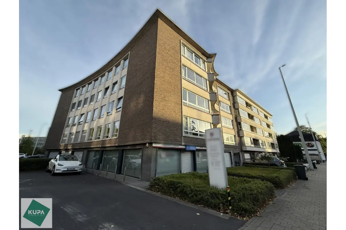 Handelszaak te  koop in Gent 9000 995000.00€  slaapkamers 293.00m² - Zoekertje 577109