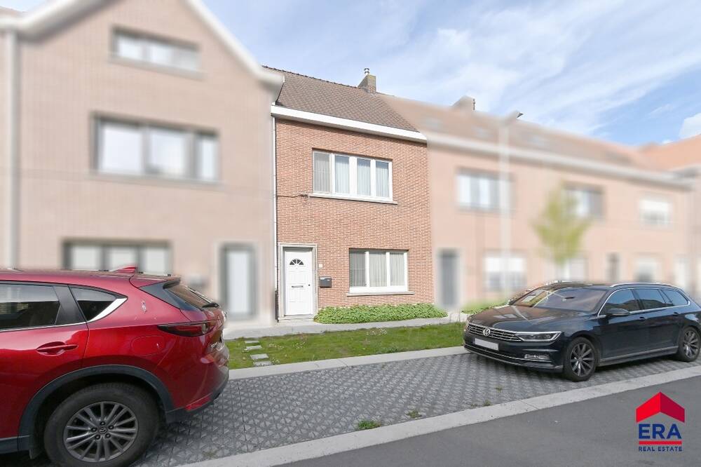 Huis te koop in Eeklo 9900 259000.00€ 3 slaapkamers 173.00m² - Zoekertje 577463