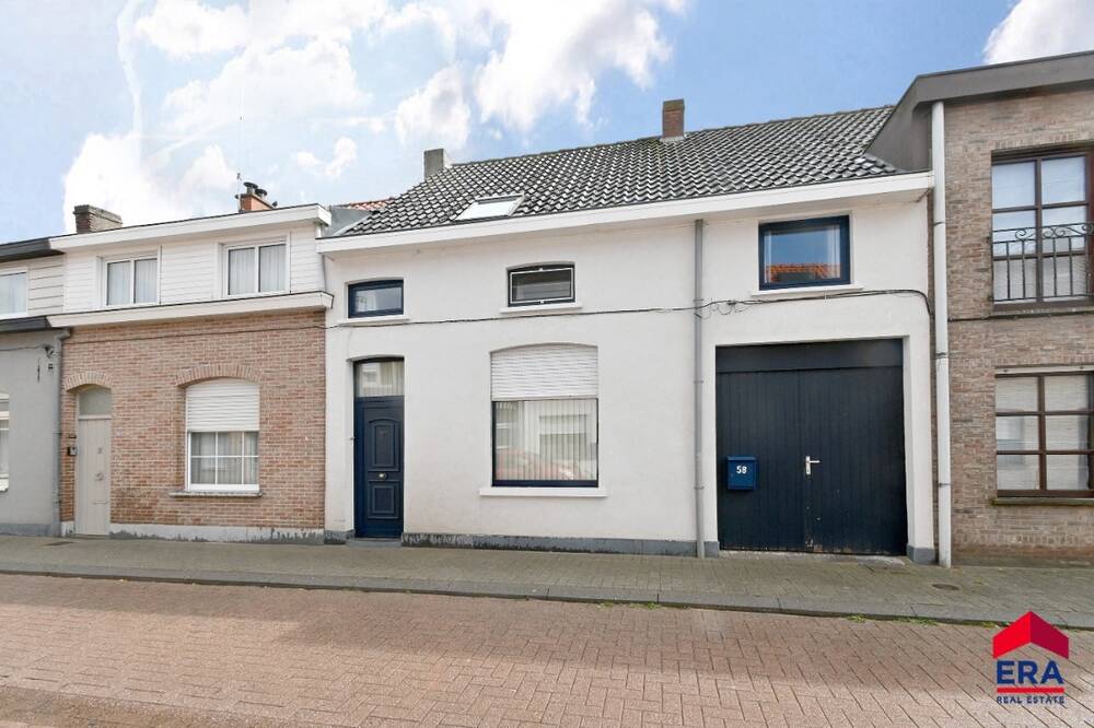 Huis te koop in Eeklo 9900 319000.00€ 3 slaapkamers 125.00m² - Zoekertje 576975