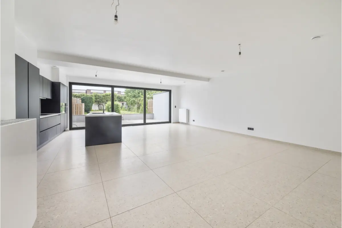 Appartement te  koop in Sint-Niklaas 9100 299000.00€ 1 slaapkamers 100.00m² - Zoekertje 577636