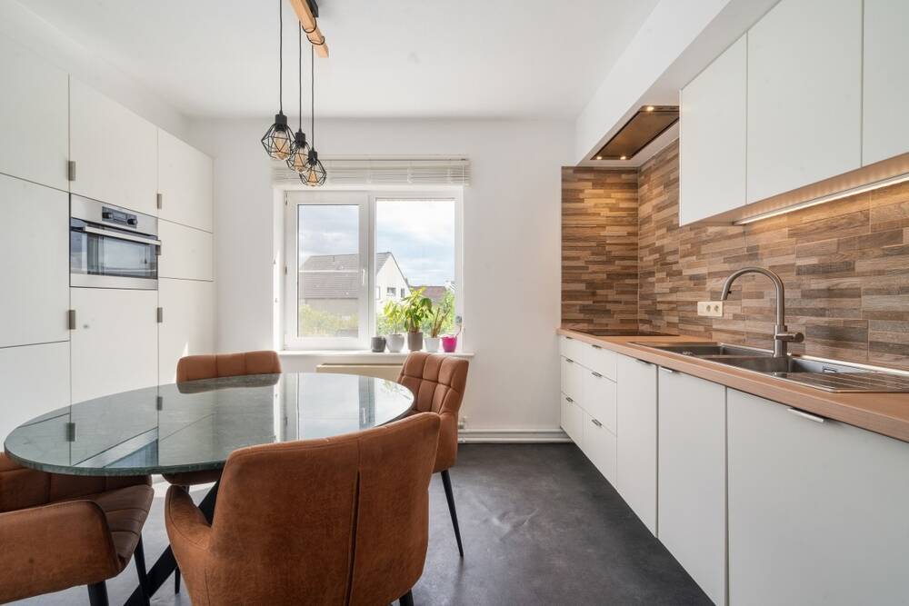 Appartement te koop in Zwijnaarde 9052 365000.00€ 2 slaapkamers 135.00m² - Zoekertje 577921