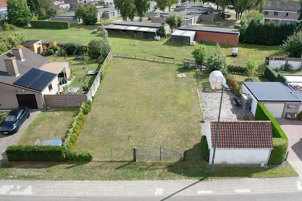 Grond te  koop in Aalter 9880 258150.00€  slaapkamers m² - Zoekertje 578423