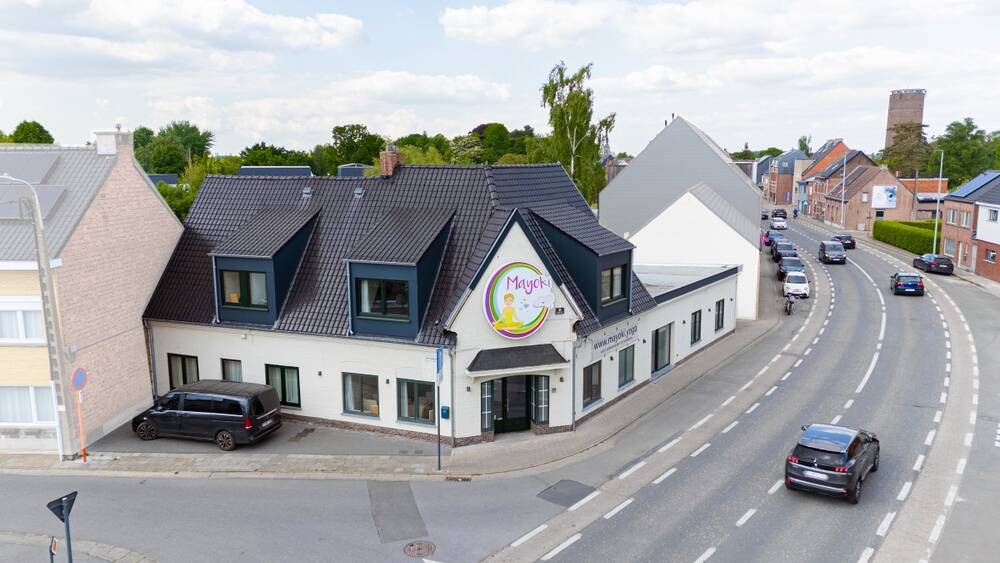 Handelszaak te  koop in Dendermonde 9200 599000.00€ 0 slaapkamers 406.00m² - Zoekertje 580496