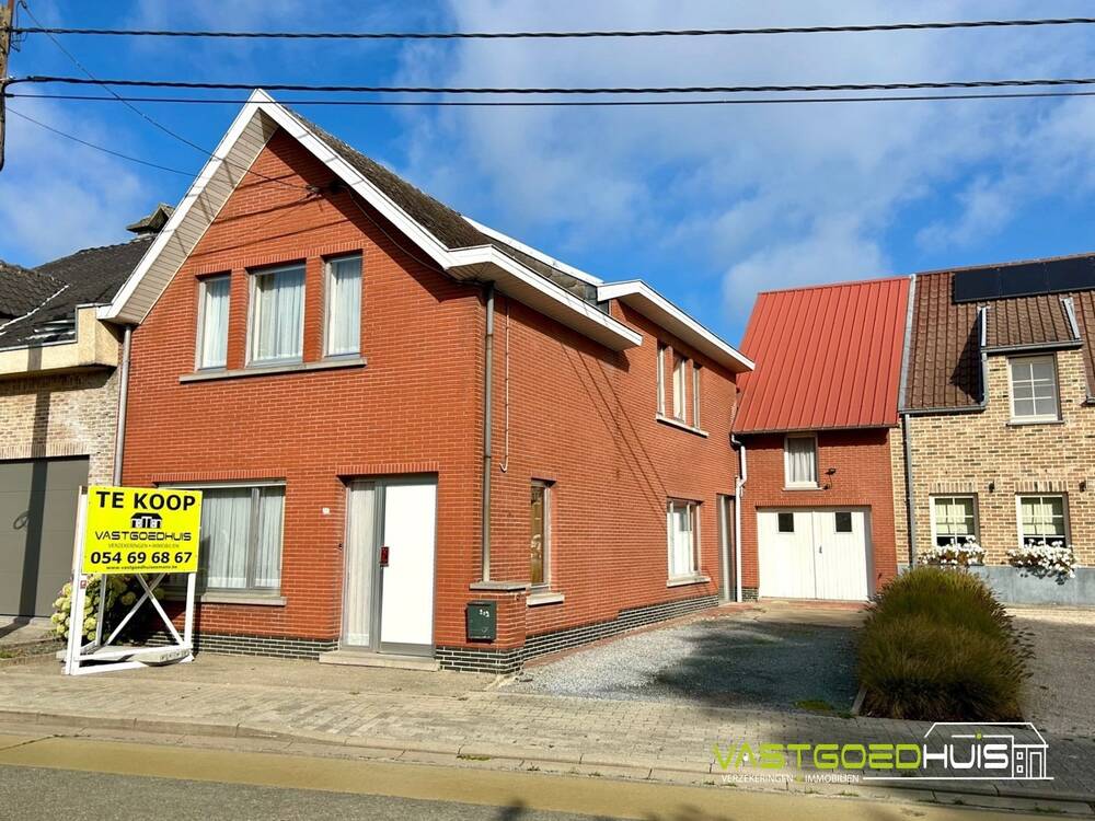 Huis te  koop in Meerbeke 9402 230000.00€ 3 slaapkamers 210.00m² - Zoekertje 580136