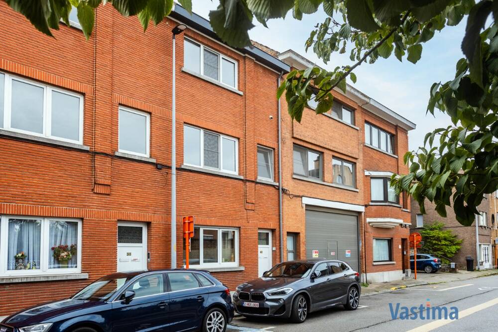 Appartement te  koop in Aalst 9300 235000.00€ 2 slaapkamers 98.00m² - Zoekertje 579341