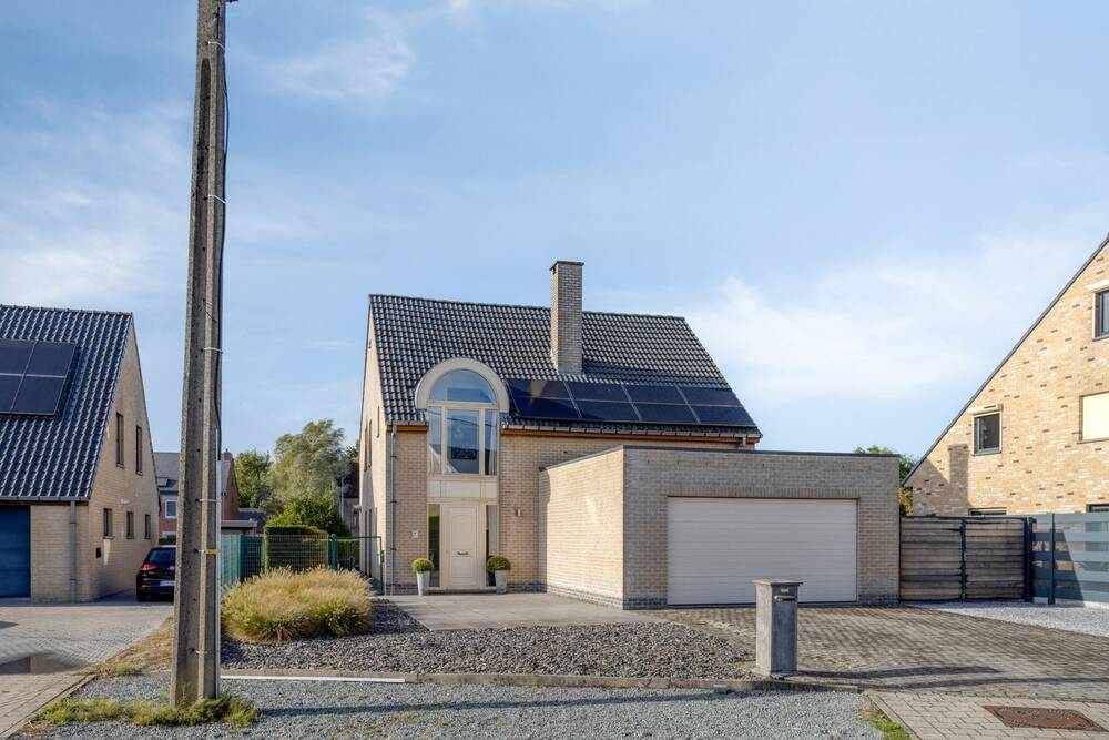 Huis te koop in Baardegem 9310 595000.00€ 3 slaapkamers 198.00m² - Zoekertje 583376