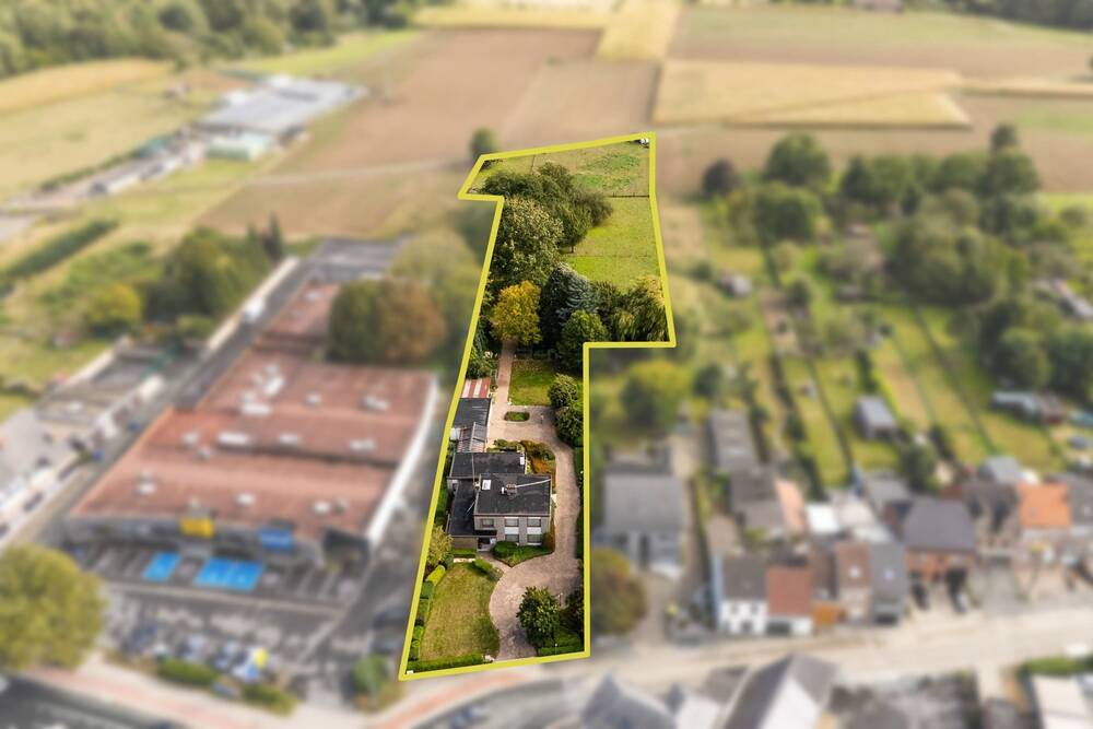 Huis te koop in Ninove 9400 749000.00€ slaapkamers 315.00m² - Zoekertje 583339