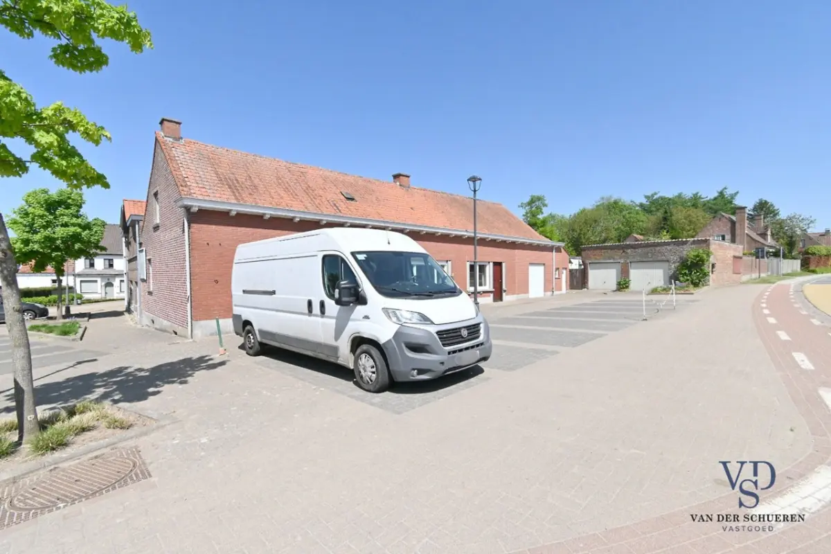 Huis te  koop in Zwalm 9630 249000.00€ 3 slaapkamers 185.00m² - Zoekertje 586167