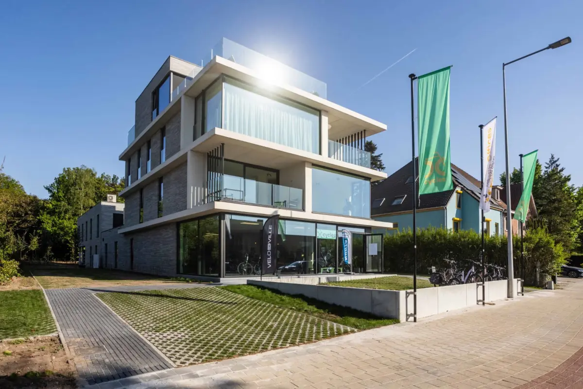 Handelszaak te  huur in Merelbeke 9820 525.00€  slaapkamers 32.00m² - Zoekertje 587579