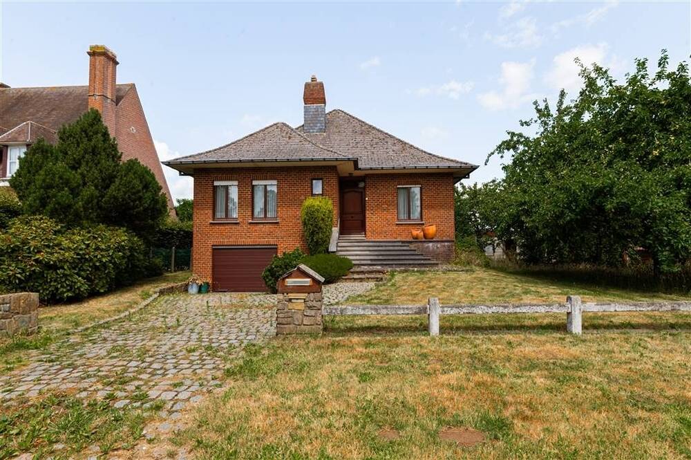 Huis te koop in Zottegem 9620 395000.00€ 5 slaapkamers 397.00m² - Zoekertje 587330