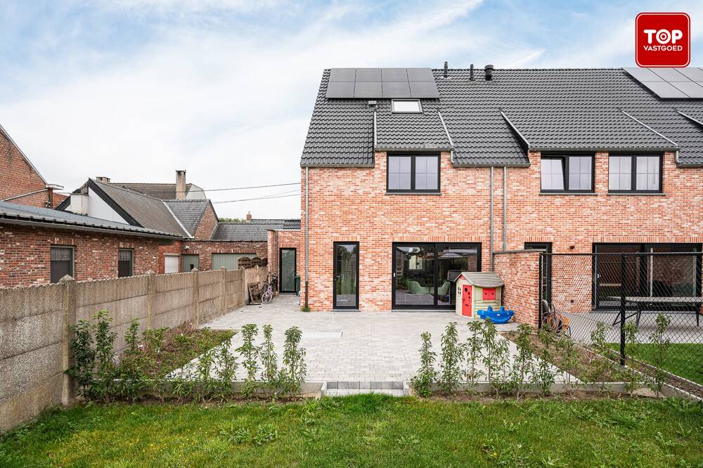 Huis te  koop in Berlare 9290 499000.00€ 4 slaapkamers 165.00m² - Zoekertje 587140