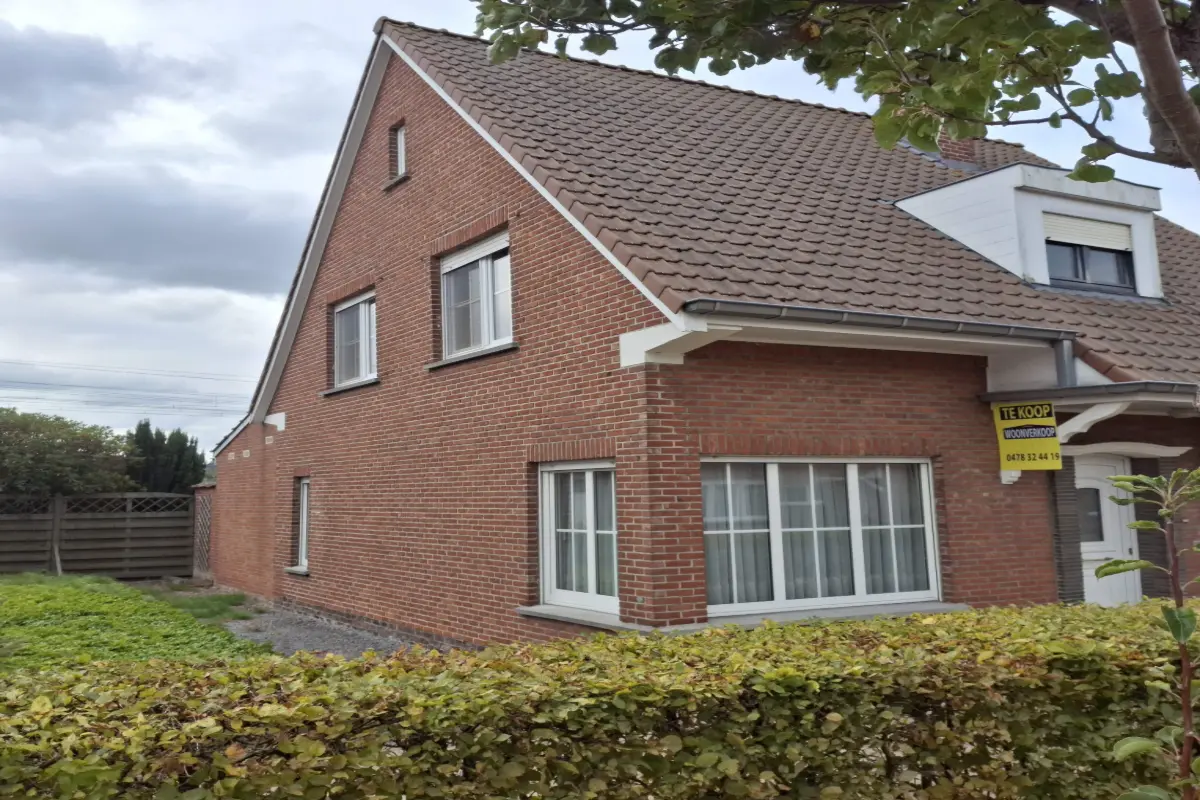 Huis te koop in Zwalm 9630 295000.00€ 4 slaapkamers 159.00m² - Zoekertje 589525