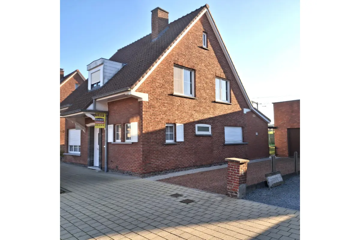 Huis te  koop in Zwalm 9630 295000.00€ 4 slaapkamers 159.00m² - Zoekertje 589525