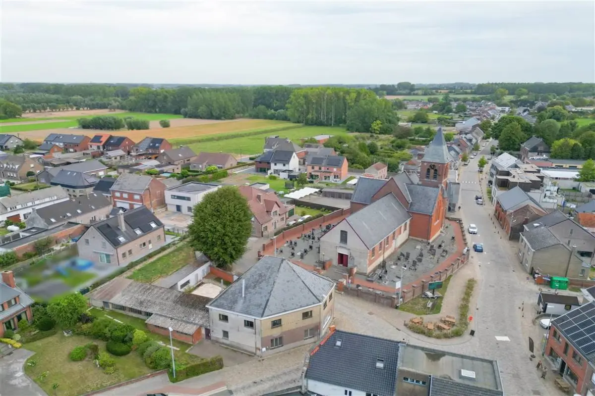 Grond te  koop in Bavegem 9520 210000.00€  slaapkamers m² - Zoekertje 590822
