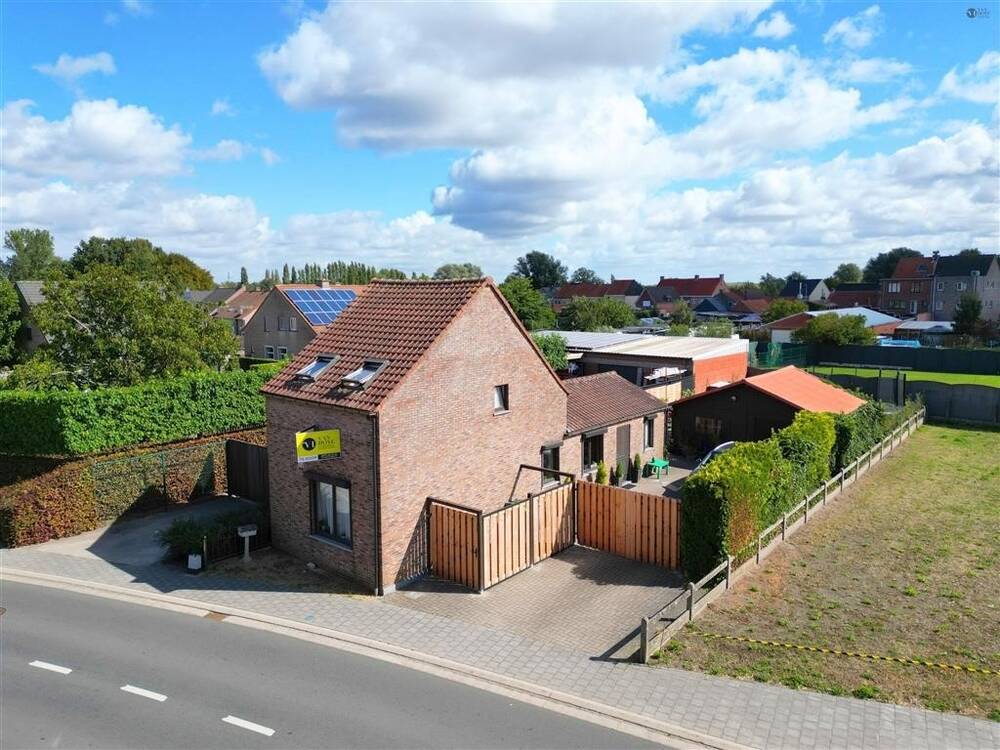 Huis te  koop in Stekene 9190 289000.00€ 2 slaapkamers 100.00m² - Zoekertje 591456