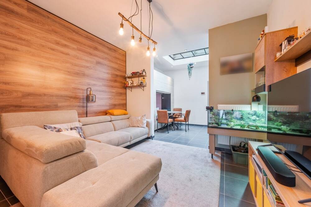 Huis te koop in Sint-Niklaas 9100 265000.00€ 4 slaapkamers 102.00m² - Zoekertje 592481
