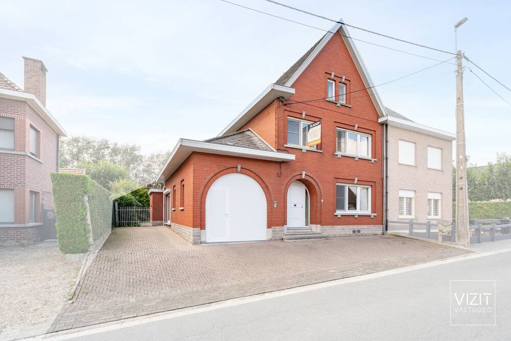 Huis te  koop in Appelterre-Eichem 9400 320000.00€ 4 slaapkamers 210.00m² - Zoekertje 592898