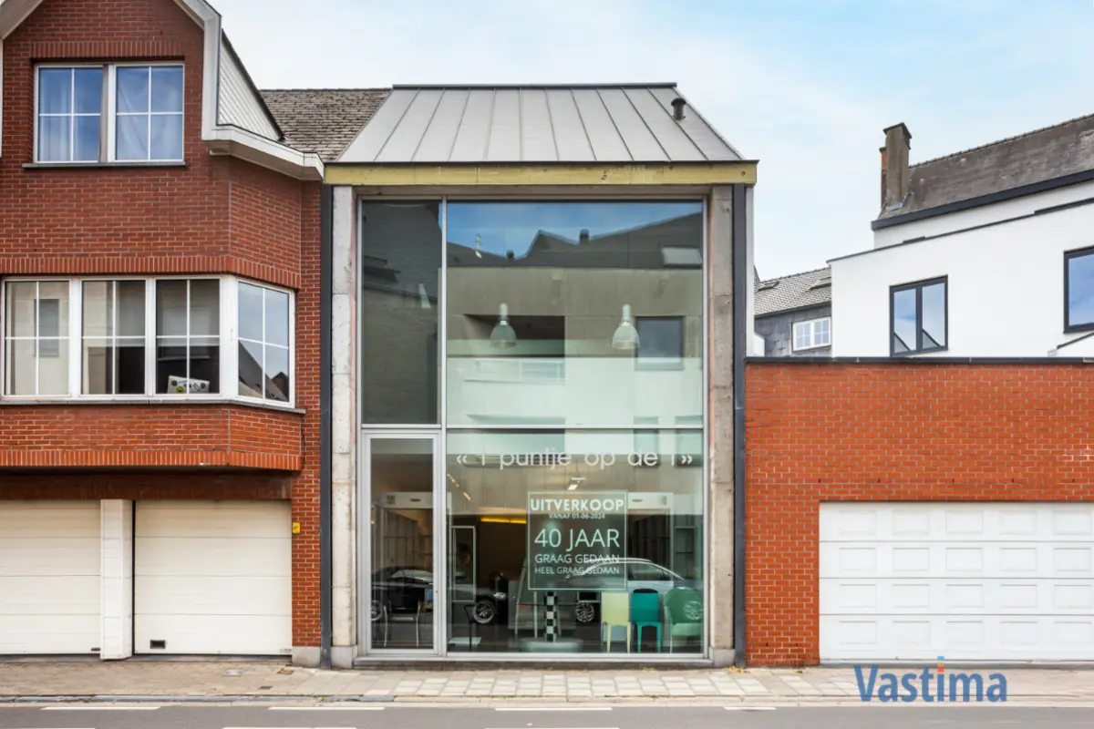 Handelszaak te  koop in Aalst 9300 679000.00€ 3 slaapkamers 476.00m² - Zoekertje 592261