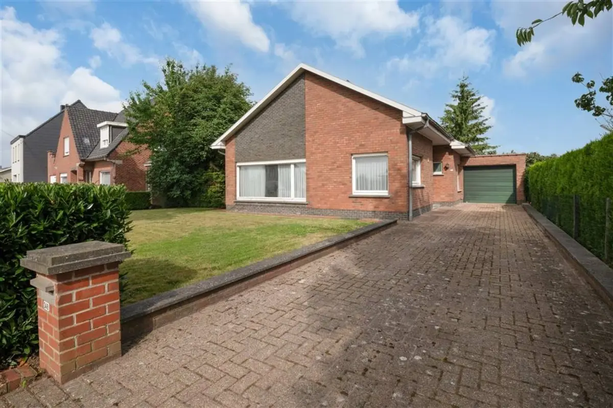 Huis te  koop in Oudenaarde 9700 249000.00€ 3 slaapkamers 169.00m² - Zoekertje 592371