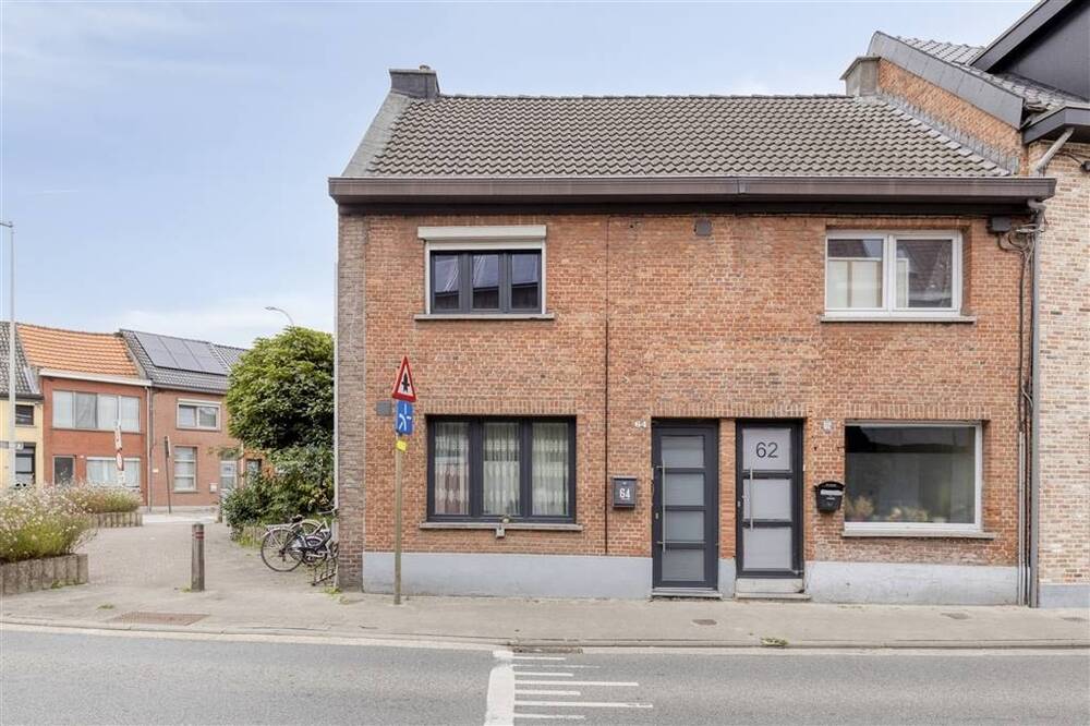 Huis te koop in Beveren-Waas 9120 295000.00€ 3 slaapkamers 117.00m² - Zoekertje 593280