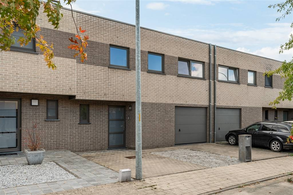 Huis te koop in Sint-Niklaas 9100 350000.00€ 3 slaapkamers 134.00m² - Zoekertje 594224