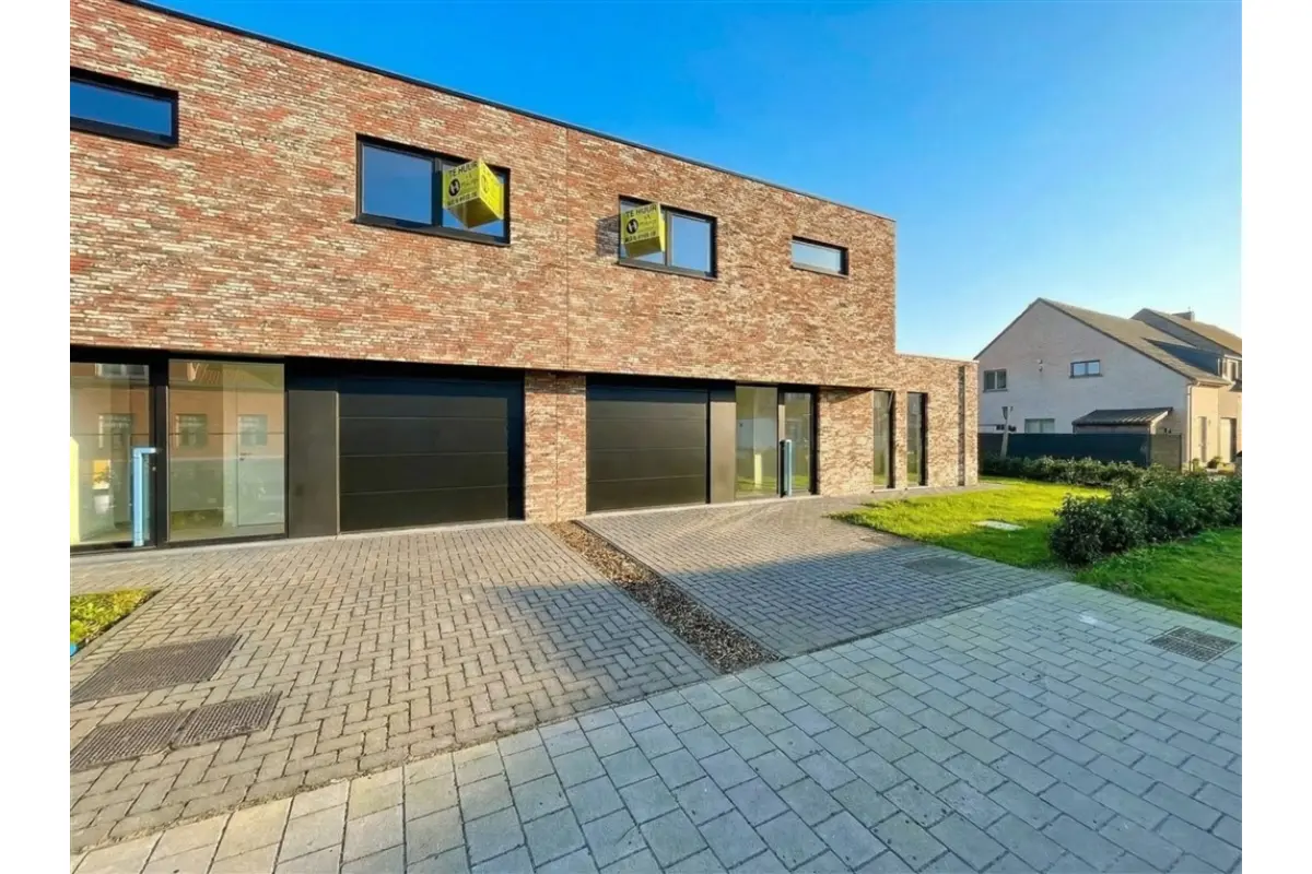 Huis te  koop in Stekene 9190 450000.00€ 3 slaapkamers 170.00m² - Zoekertje 594428