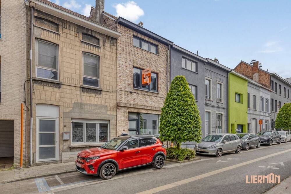 Huis te  koop in Aalst 9300 225000.00€ 3 slaapkamers 199.00m² - Zoekertje 595174