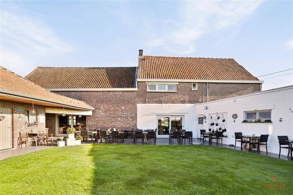 Huis te koop in Deinze 9800 695000.00€ 3 slaapkamers 366.00m² - Zoekertje 596513
