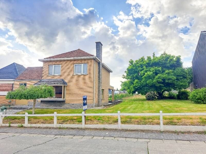 Huis te  koop in Appelterre-Eichem 9400 370000.00€ 3 slaapkamers m² - Zoekertje 596899