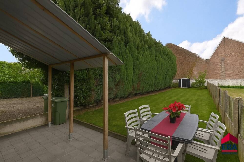 Huis te koop in Eeklo 9900 337000.00€ 4 slaapkamers 170.00m² - Zoekertje 597940