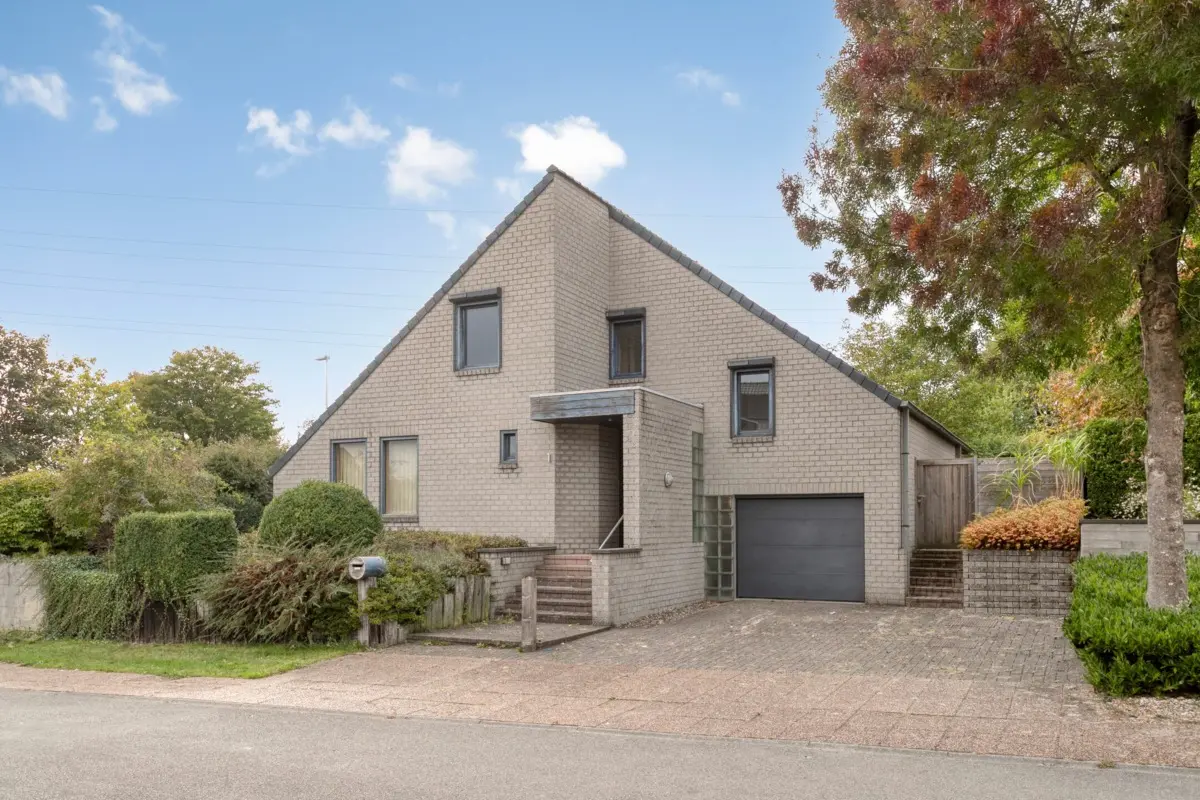 Huis te  in Lendelede 8860 425000.00€ 4 slaapkamers 278.00m² - Zoekertje 596858