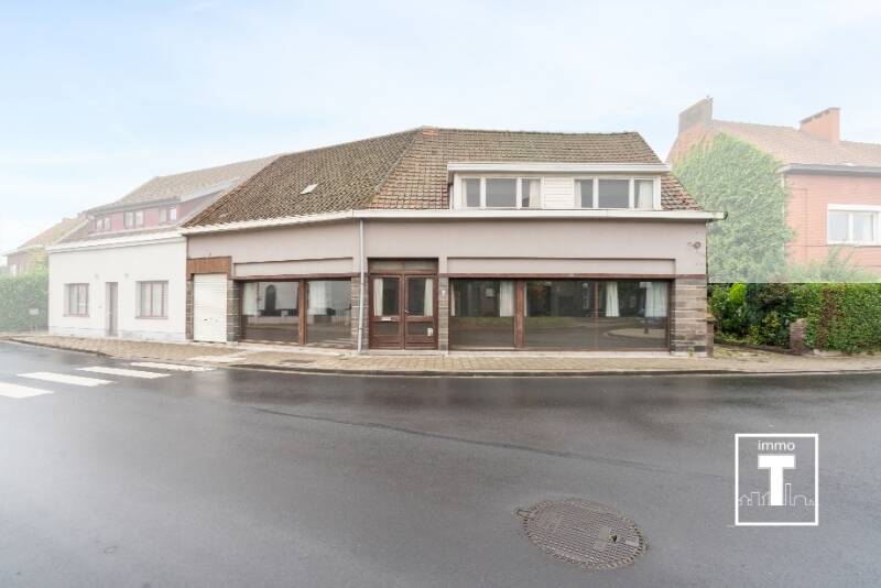 Huis te  koop in Oostakker 9041 249000.00€ 4 slaapkamers 225.00m² - Zoekertje 596900