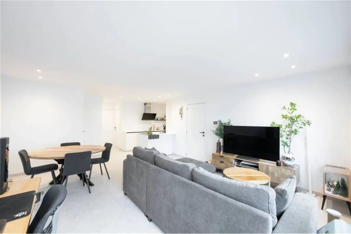 Appartement te  in Kortrijk 8500 275000.00€ 2 slaapkamers m² - Zoekertje 597184