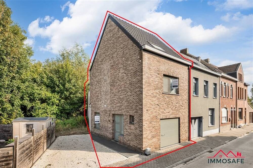 Huis te  koop in Hofstade 9308 359000.00€ 5 slaapkamers 246.00m² - Zoekertje 596919