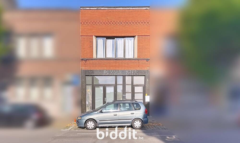 Mixgebouw te  koop in Gent 9000 170000.00€ 2 slaapkamers m² - Zoekertje 597254