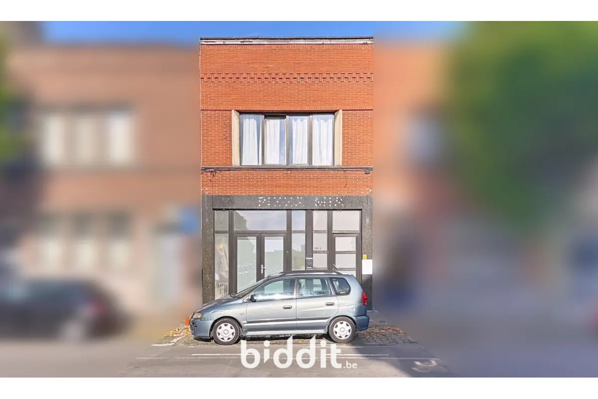 Mixgebouw te  koop in Gent 9000 170000.00€ 2 slaapkamers m² - Zoekertje 597254