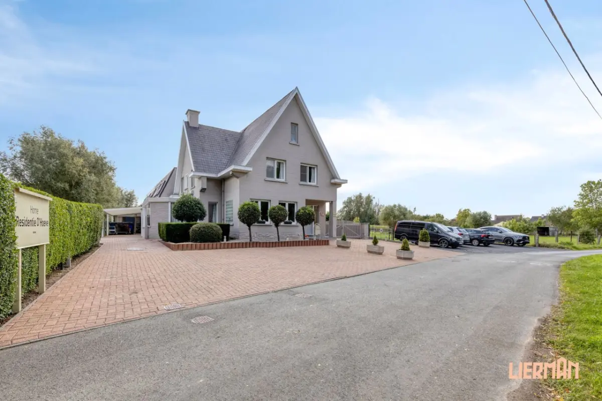 Huis te  koop in Erpe-Mere 9420 725000.00€ 20 slaapkamers 845.00m² - Zoekertje 599138