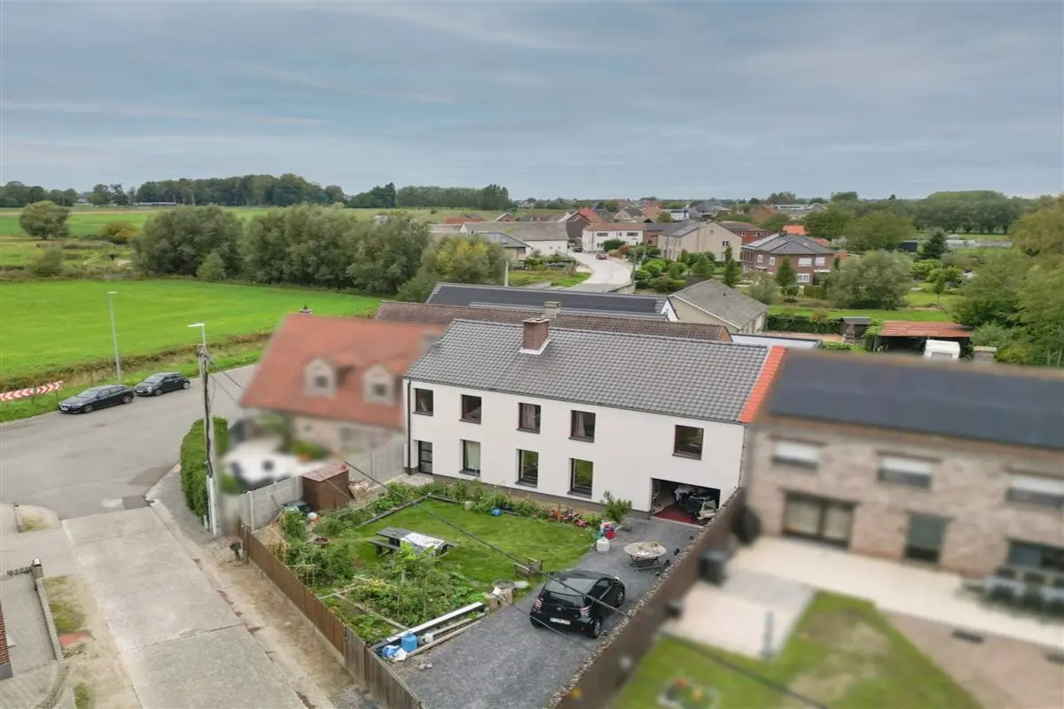 Huis te  koop in Meerbeke 9402 345000.00€ 3 slaapkamers 150.00m² - Zoekertje 598497
