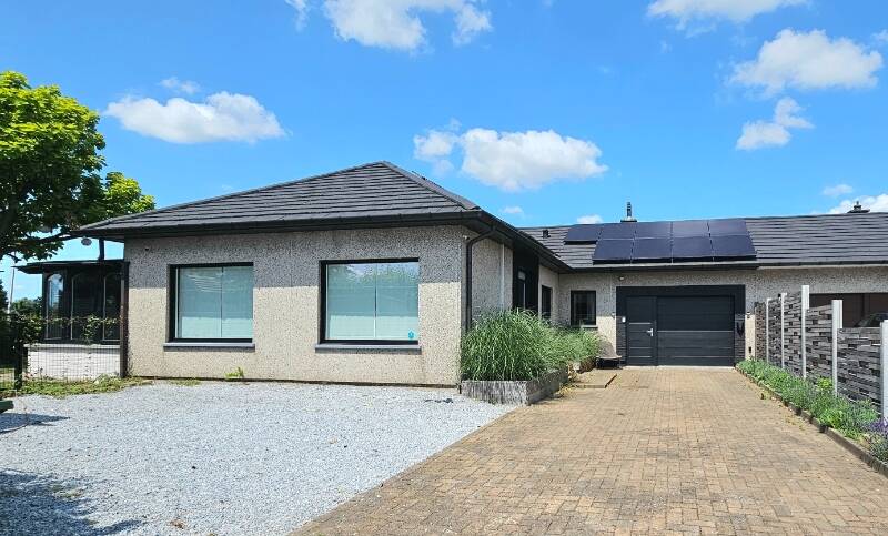 Huis te  koop in Zelzate 9060 468000.00€ 4 slaapkamers 209.00m² - Zoekertje 599386